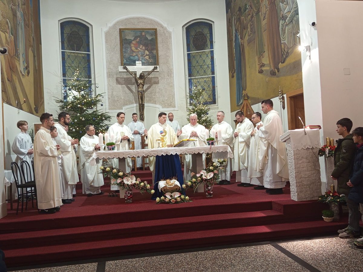 sv_obitelj_25_01